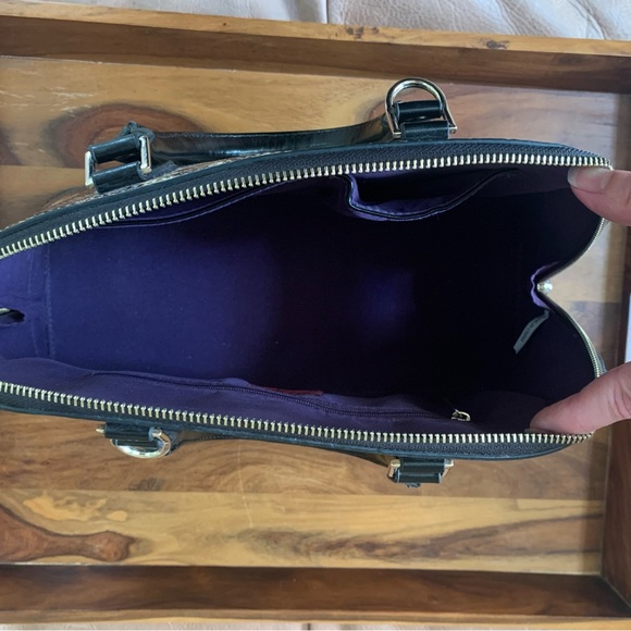 It Bag World Favorite - Picture 6 of 9